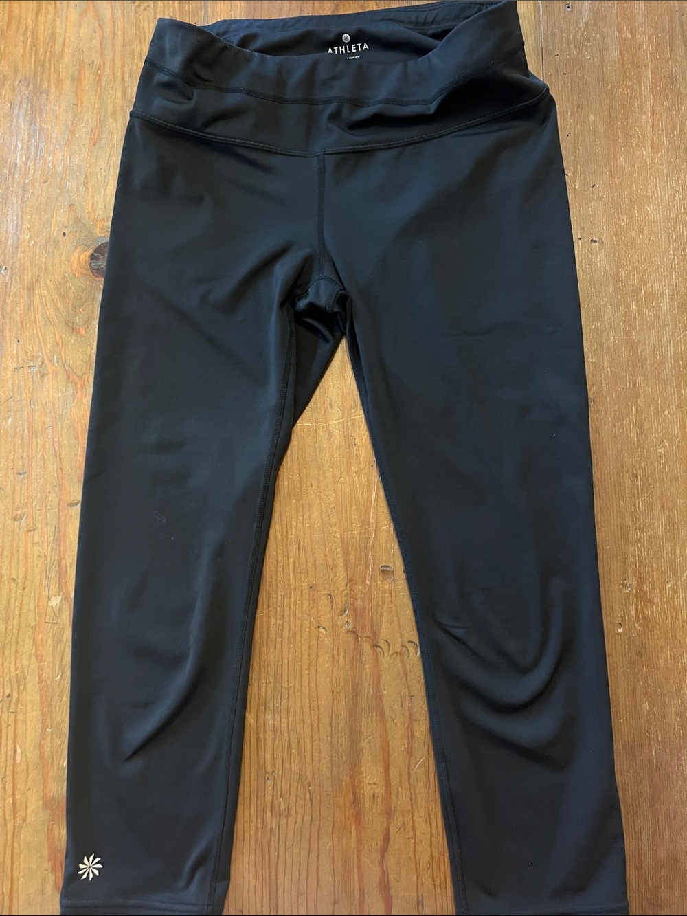 Athleta Black Cropped Performance Leggings